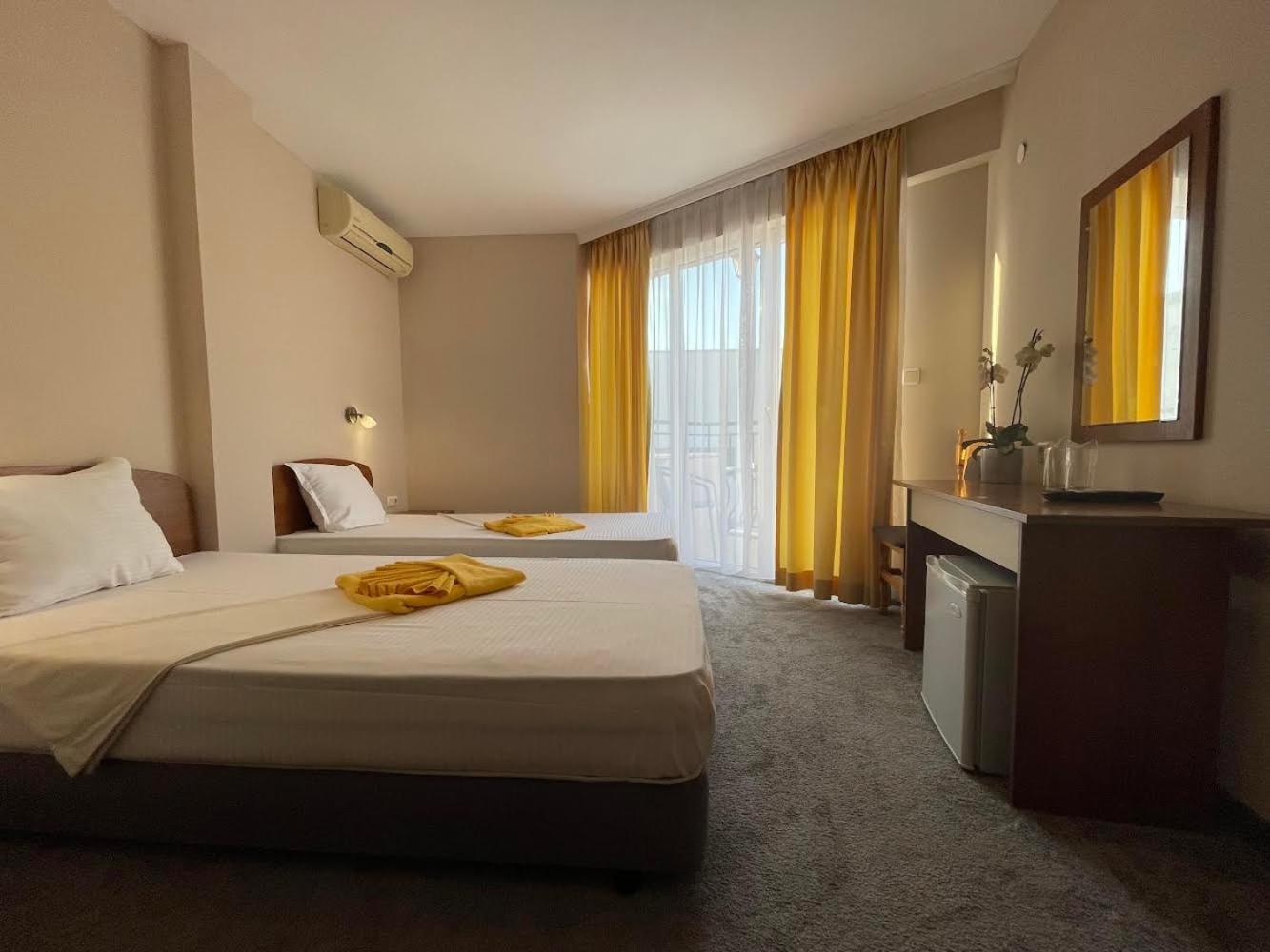 Alatoni Beach Hotel Sozopol Buitenkant foto